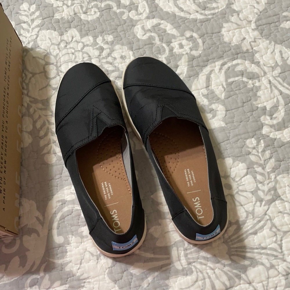Toms Shoes.